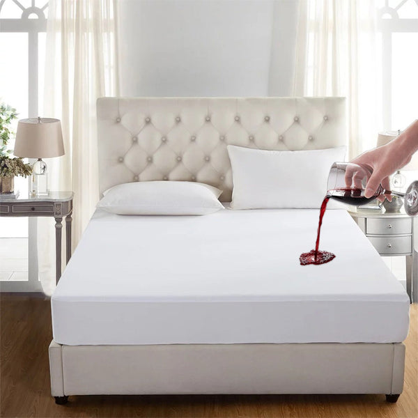 Poly Cotton Waterproof Mattress Protector In White Color (With Joint)